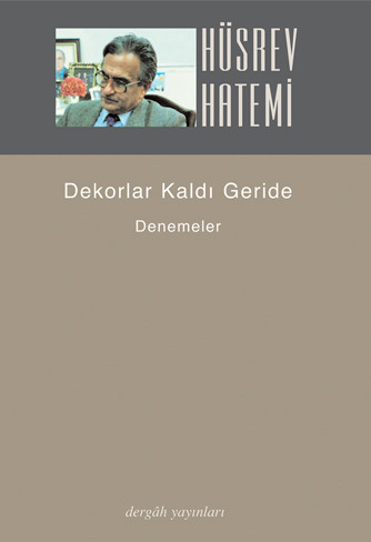 Dekorlar Kaldı Geride